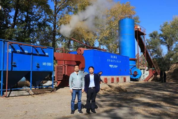 客户来公司考察整包秸秆气火转化炉